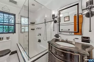 18 Bayberry Dr, Montvale, NJ 07645 - Photo 28