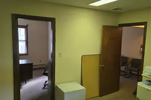 70 S Paramus Rd, Paramus, NJ 07652 - Photo 22