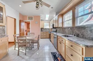 75 Scrivens St, Totowa, NJ 07512 - Photo 14