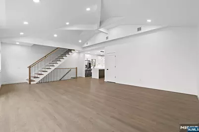 476 Lincoln Avenue 2 #2, Cliffside Park, NJ 07010 - Photo 10