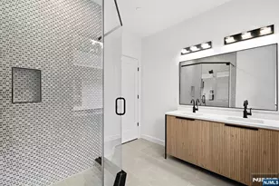 476 Lincoln Ave 2, Cliffside Park, NJ 07010 - Photo 8