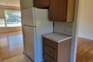 780 Hilton Pl, Paramus, NJ 07652 - Photo 6