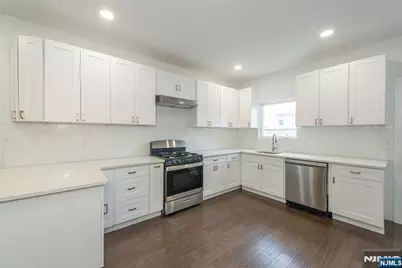 210 Nunda Avenue, Jersey City, NJ 07306 - Photo 2