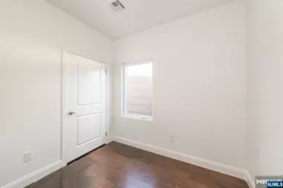 210 Nunda Avenue, Jersey City, NJ 07306 - Photo 8