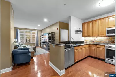 7110 Coventry Court, Riverdale, NJ 07457 - Photo 8
