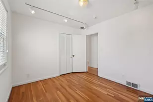 6 Arrow Dr, Livingston, NJ 07039 - Photo 18