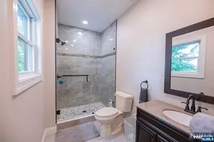 362 Harrison St, Paramus, NJ 07652 - Photo 34