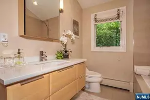 67 Hanover Rd, West Milford, NJ 07421 - Photo 16