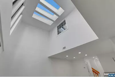726 Mainsail Lane 726 #726, Secaucus, NJ 07094 - Photo 16