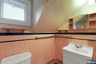 99 Armour Rd, Mahwah, NJ 07430 - Photo 20