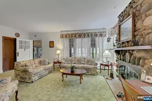 99 Armour Rd, Mahwah, NJ 07430 - Photo 8