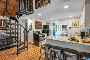 2014 W Lakeside Dr, Vernon, NJ 07422 - Photo 6