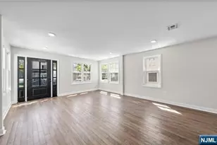 165 Jerome Pl, Bloomfield, NJ 07003 - Photo 4