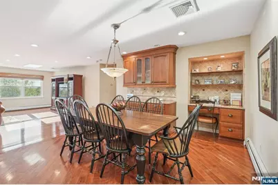 23 Surrey Drive, Wayne, NJ 07470 - Photo 12