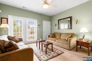 520 Victor Street 29, Saddle Brook Township, NJ 07663 - Photo 6