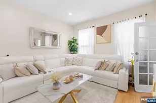 1048 22nd St, Paterson, NJ 07513 - Photo 2