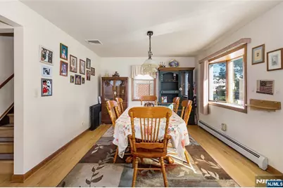 4 Crescent Road, Wallington, NJ 07057 - Photo 8