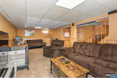 4 Crescent Road, Wallington, NJ 07057 - Photo 30