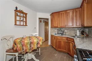 4 Crescent Rd, Wallington, NJ 07057 - Photo 12