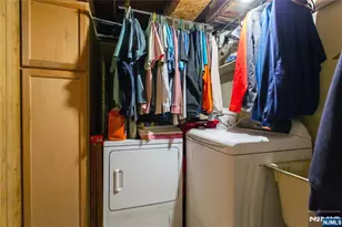 4 Crescent Rd, Wallington, NJ 07057 - Photo 34