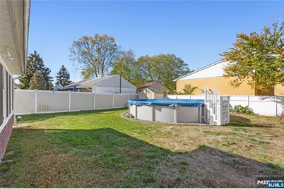 4 Crescent Road, Wallington, NJ 07057 - Photo 44