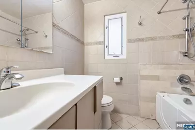 228 Zabriskie Place, River Edge, NJ 07661 - Photo 34