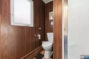 228 Zabriskie Pl, River Edge, NJ 07661 - Photo 36