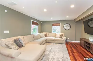 179 Lower Notch Rd, Little Falls Township, NJ 07424 - Photo 8