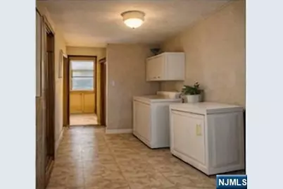70 Orchard Street, Garfield, NJ 07026 - Photo 6