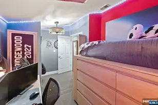 338 S Van Dien Ave, Ridgewood, NJ 07450 - Photo 18