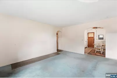 116 Howard Avenue, Passaic, NJ 07055 - Photo 20