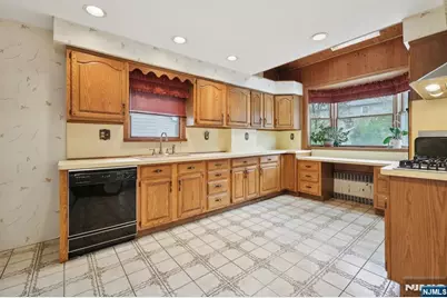 73 Hoover Avenue, Bloomfield, NJ 07003 - Photo 16