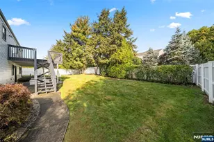 812 Ridgewood Ave, Oradell, NJ 07649 - Photo 30