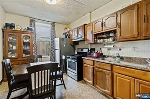 622 21st St, Union City, NJ 07087 - Photo 18