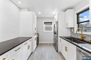 177 Pierrepont Ave, Rutherford, NJ 07070 - Photo 16