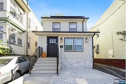 170 Clinton Place, Newark, NJ 07112 - Photo 1