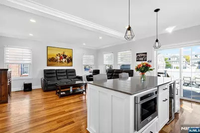 32 Wingra Avenue, Rutherford, NJ 07070 - Photo 6
