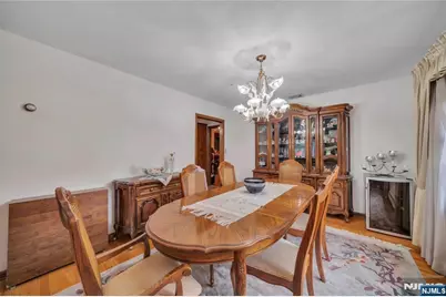 468 Morse Avenue, Ridgefield, NJ 07657 - Photo 10