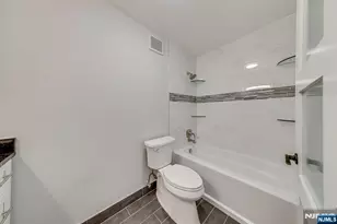 200 Winston Dr 716, Cliffside Park, NJ 07010 - Photo 18