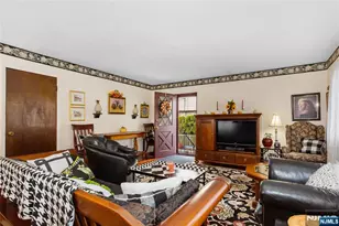 138 N 5th St, Saddle Brook Township, NJ 07663 - Photo 20