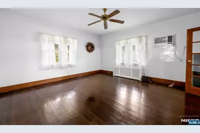 356 Westminster Place, Lodi, NJ 07644 - Photo 16