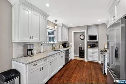 90 Suncrest Avenue, North Haledon, NJ 07508 - Photo 8