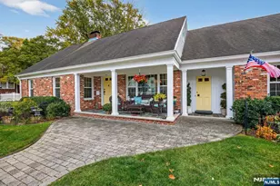 90 Suncrest Ave, North Haledon, NJ 07508 - Photo 2