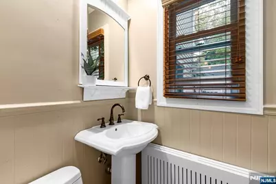 404 Alpine Terrace, Ridgewood, NJ 07450 - Photo 24