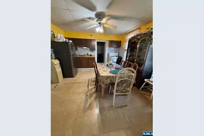 564 River Street, Paterson, NJ 07524 - Photo 6