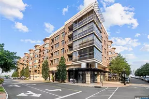 20 Ave At Port Imperial 315, West New York, NJ 07093 - Photo 2