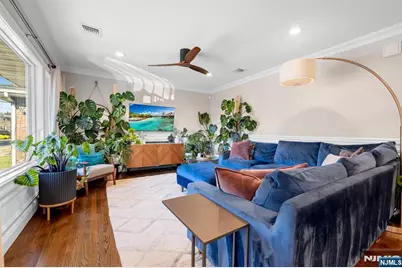 1068 Fairview Lane, Fort Lee, NJ 07024 - Photo 8