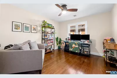 1068 Fairview Lane, Fort Lee, NJ 07024 - Photo 30