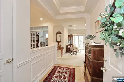 10203 Warrens Way W/Deeded Garage #W/DEEDED GARAGE, Wanaque, NJ 07465 - Photo 8