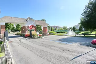 10203 Warrens Way W/Deeded Garage, Wanaque, NJ 07465 - Photo 2